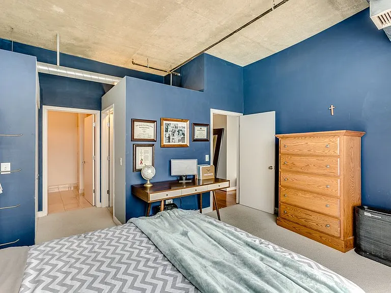 111 S Morgan St #907 — Photo 10