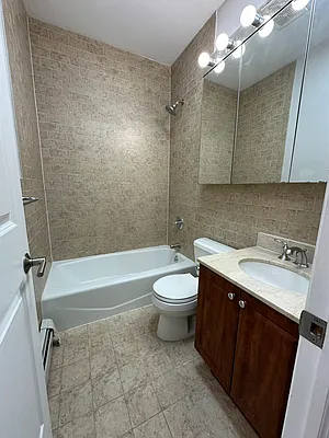 Rented by Owner | media 57