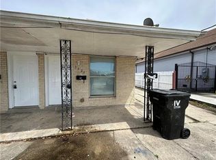 3525 Jackson Blvd, Chalmette, LA 70043