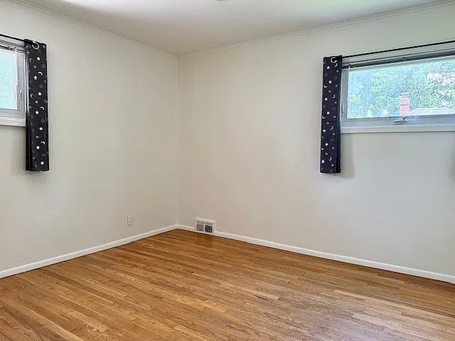920 Eastlawn Dr — Photo 9