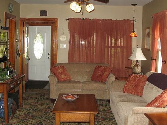 Living Rm w / New W2W