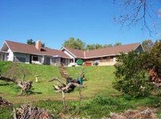 2934 Oak Hill Dr, Escondido, CA 92027