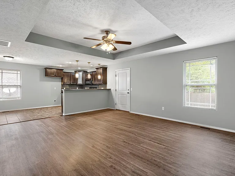 1662 N Pigeon Rd — Photo 17