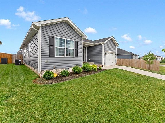 2nd image of 6409 Night Horse Cir