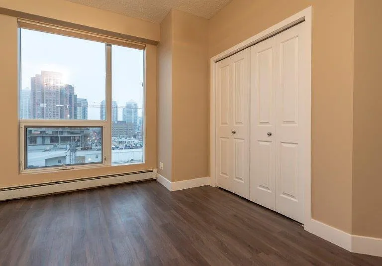 1053 10th St SW #602 — Photo 13