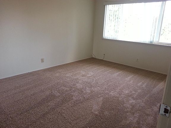 4th image of 520 Columbia Ave APT 7