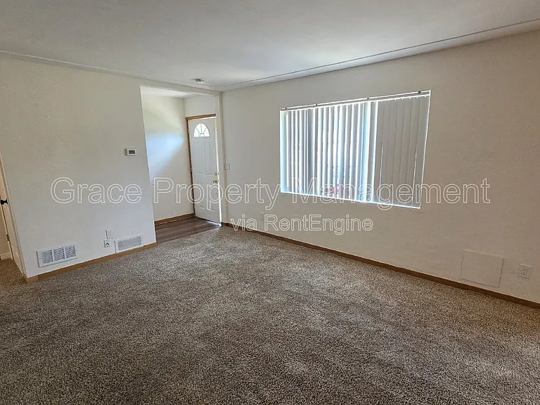 9301 Ellen Ct — Photo 4
