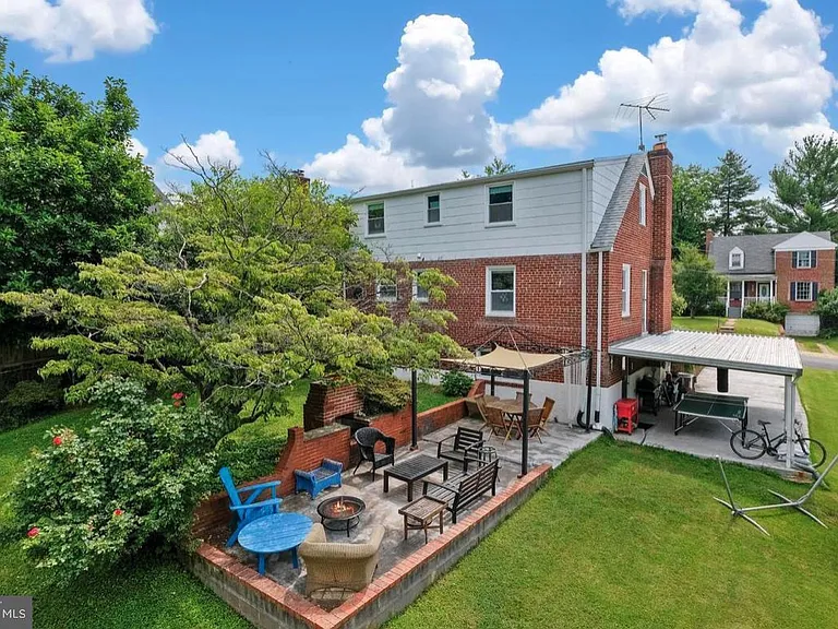 9504 Milstead Dr — Photo 21