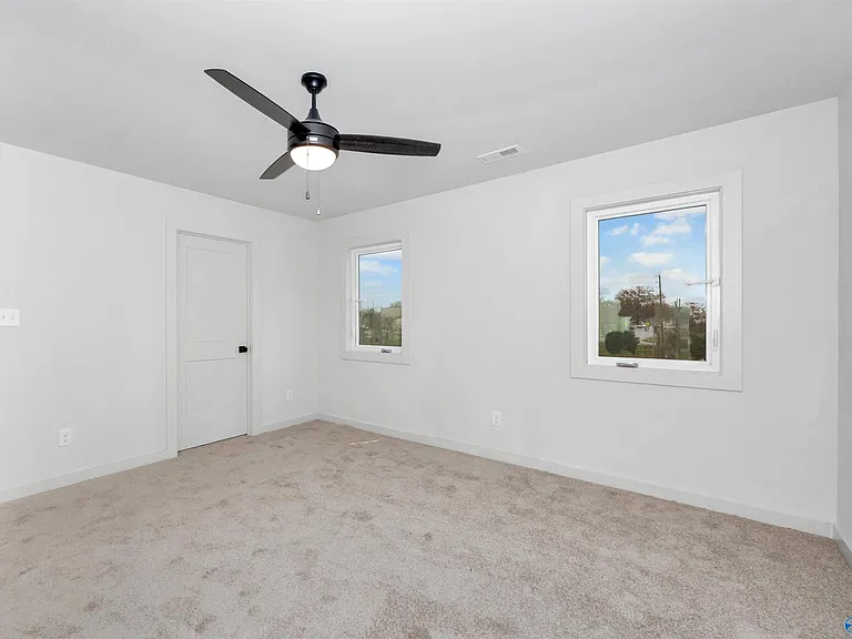 2506 Freeman Rd — Photo 18