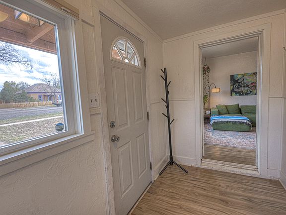 3rd image of 128 W Field St