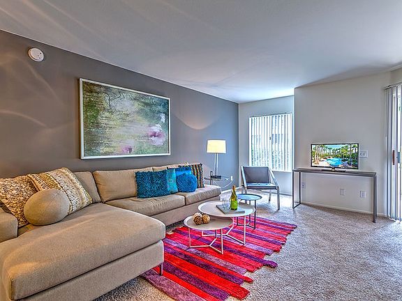 4th image of 2855 Pinecreek Dr #109
