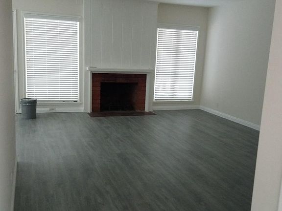 4th image of 165 Maronde Way