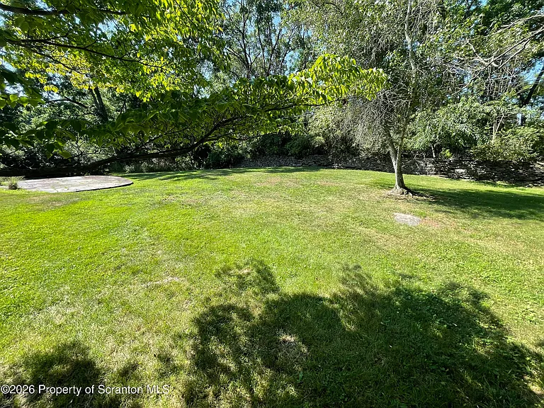 109 Park Dr — Photo 29