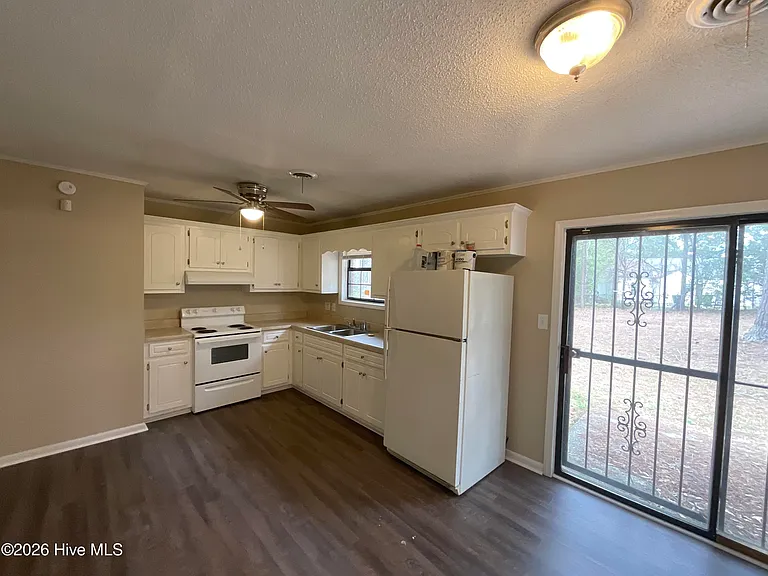 2338 Helsinki Dr — Photo 6