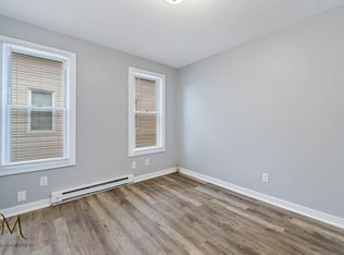 81 Bridge St FLOOR 2, West Springfield, MA 01089