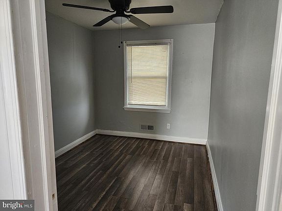 5th image of 3654 Chesterfield Ave