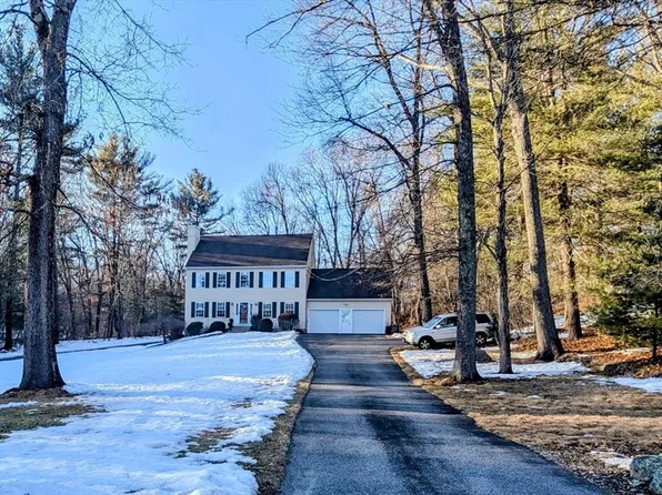 66 Washington St, Methuen, MA 01844