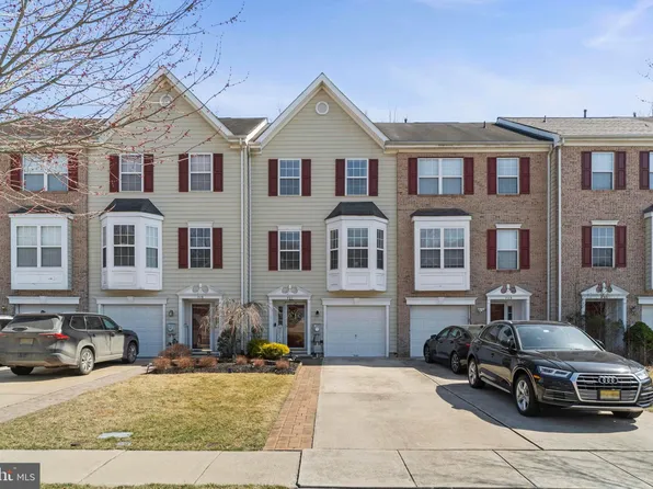 721 Barton Run Blvd, Marlton, NJ 08053