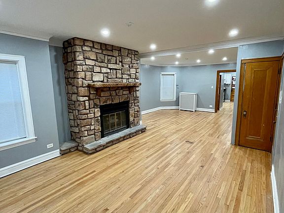 2nd image of 3144 N Marmora Ave #1