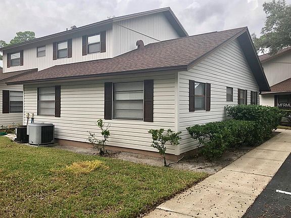3rd image of 4963 91st Ave Unit 4