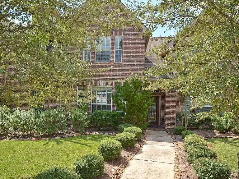7 Umbria Ln — Photo 15