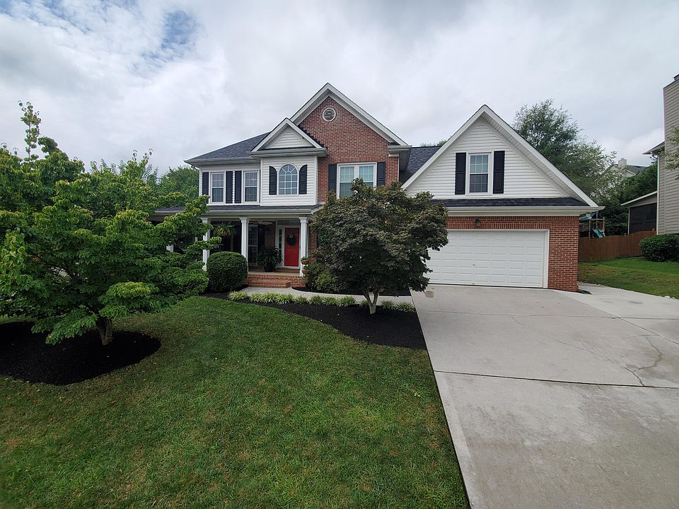 1st image of 1019 Royal Mew Ct