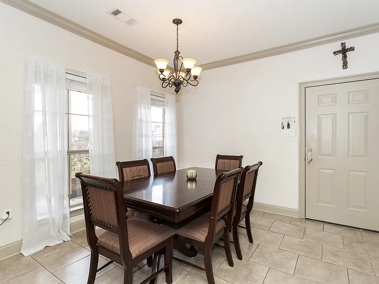 735 Fall Creek Dr — Photo 15