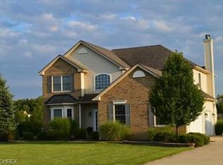26621 Crocker Lndg, Columbia Station, OH 44028