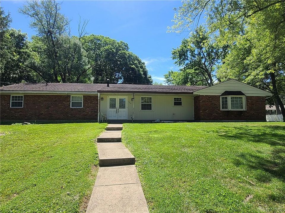 1st image of 206 Thelma Ave
