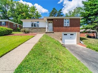 9239 Merlin Dr, Pittsburgh, PA