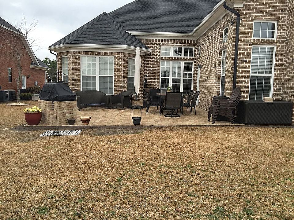 2nd image of 2400 Covington Dr