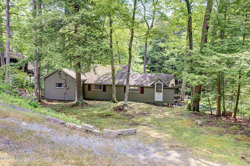 2nd image of 968 W Mountain Road