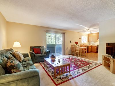 1281 Bonanza Ave APT 13, South Lake Tahoe, CA, 96150
