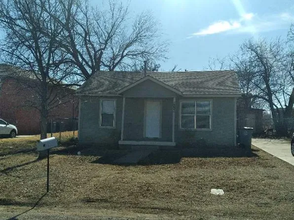 2516 SW C Ave, Lawton, OK 73505