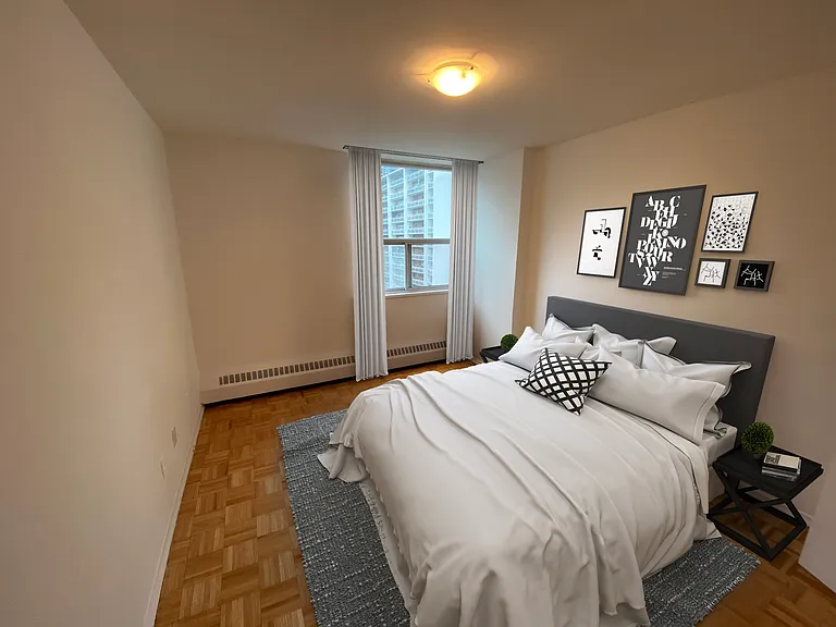 50 Alexander St — Photo 18