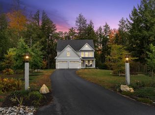 8 Revolution Dr, Windham, ME 04062