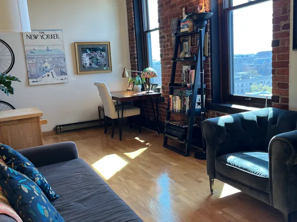 1615 Q St NW, Washington, DC