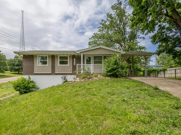 1301 Dawn Ridge Dr, Columbia, MO 65202