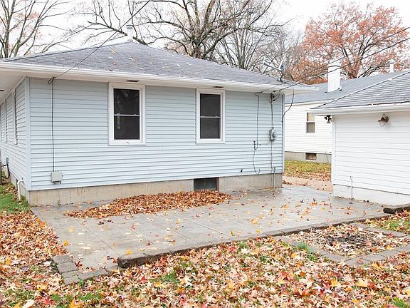 4th image of 200 Elmdale Ct