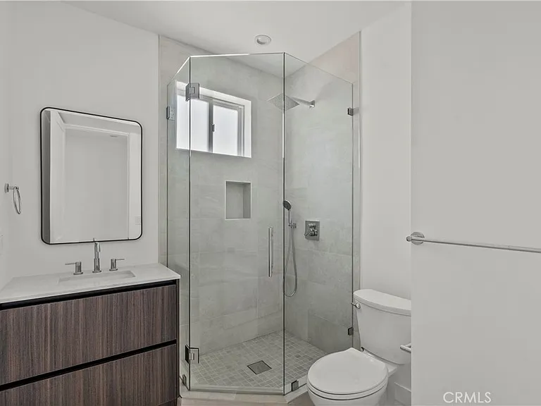 13942 Vanowen St #13942 — Photo 14