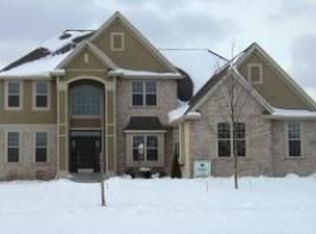 1838 La Belle Springs Ln, Oconomowoc, WI 53066