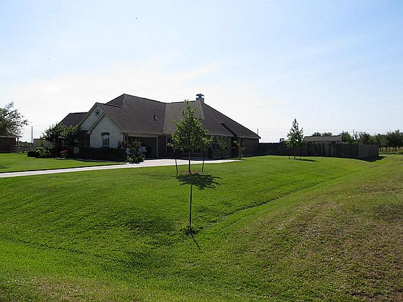 Absolutely amazing, the ultimate in   country living!Built in 2005, 3109 sq.ft., 4 bedrooms,3full baths on approx. 1 acre.Pristine condition with over 100K in improvements.  Low tax rates, quick access to 59,Tollway,Grand PKWY and resort style living