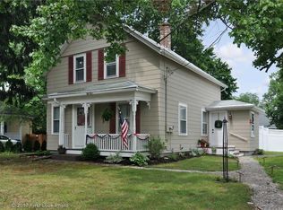 221 School St, Lincoln, RI 02865