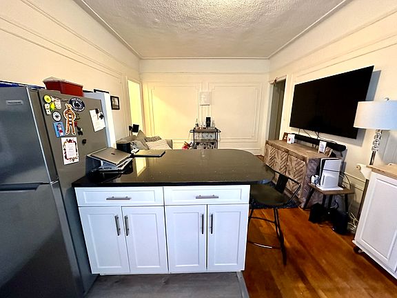 3rd image of 34-15 31st Ave #3I