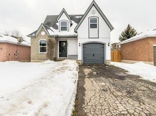243 Dartmoor Cres, Waterloo, ON N2K3S9