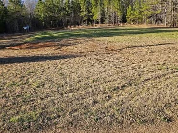 4th image of 516 Fawn Dr