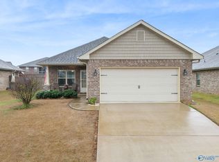 29896 Shadow Run Dr, Harvest, AL 35749