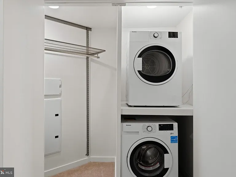 816 Potomac Ave SE #TOWNHOUSE — Photo 15