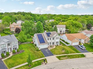 4608 Joyce Ln, McHenry, IL 60050