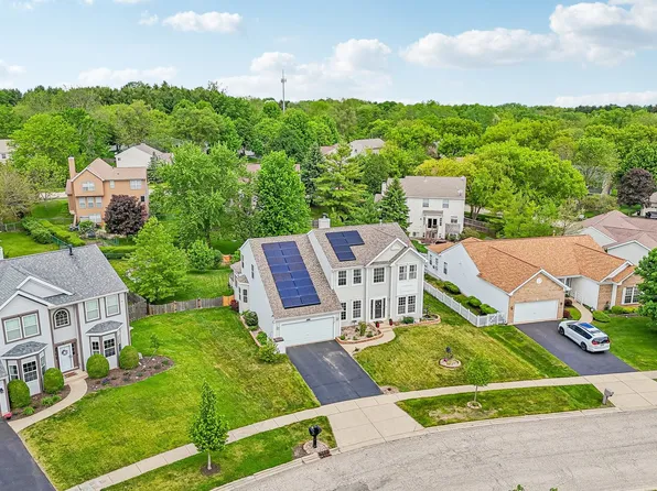 4608 Joyce Ln, McHenry, IL 60050